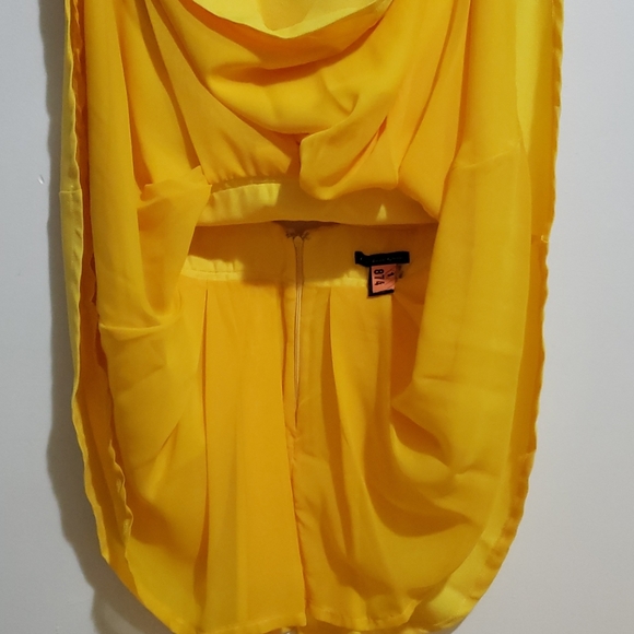 BOUTIQUE DRESS 👗 😍 ✨ - Picture 5 of 14